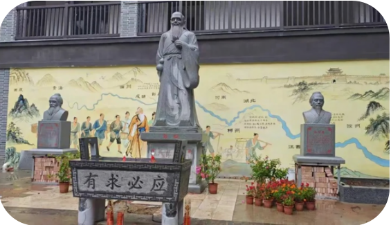 彭祖悬壶堂中国中医非遗传承典范&全心全意为人民健康服务&初心不忘使命必达&惠成商业顶层推介