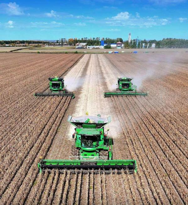 以加快农业农村现代化更好推进中国式现代化建设——从中央农村工作会议看2026年“三农”工作战略部署