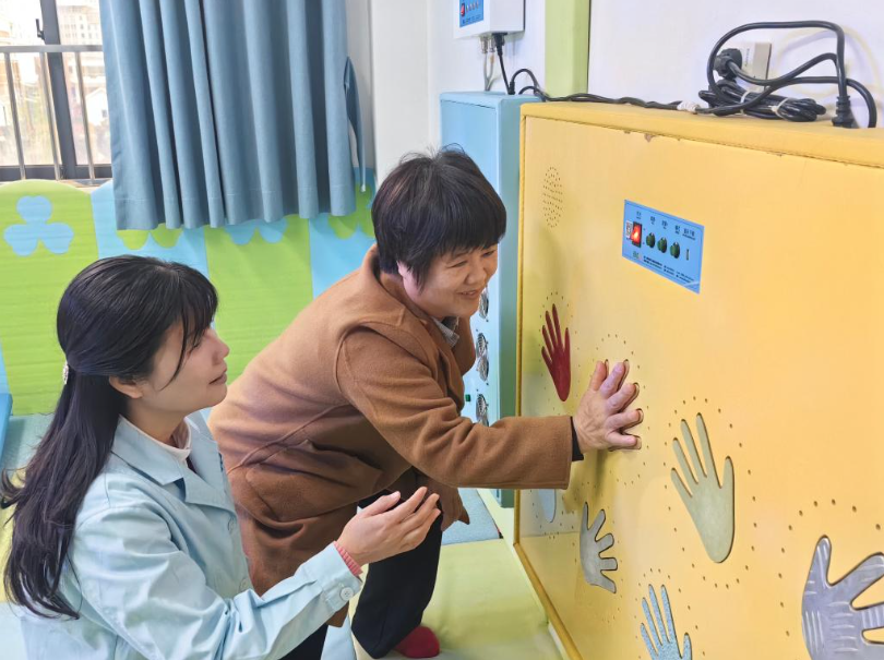 代表委员履职故事丨全国政协委员杜丽群：探索建立系统性保障 推动“罕见病”不再“罕见”