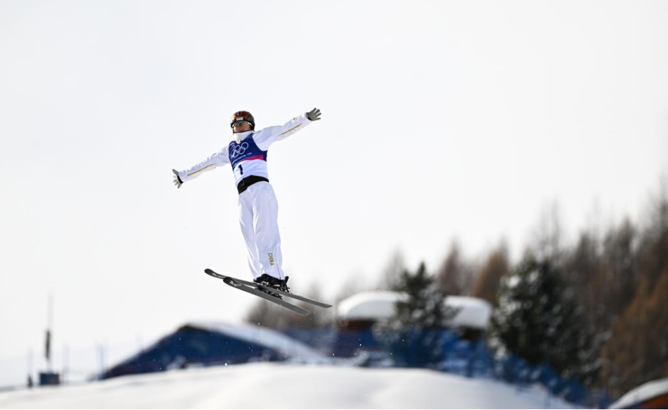 冬奥会 | 徐梦桃：“姐还有空间，现在还不到说再见的时候！”