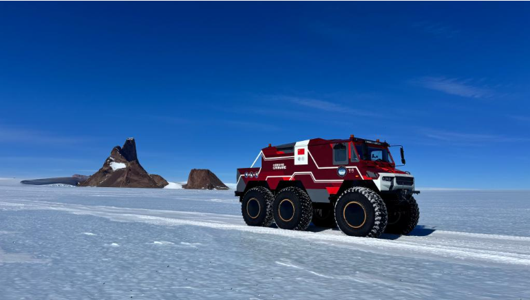 超1万公里！国产“雪豹”车辆完成南极现场测试