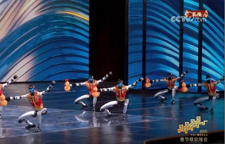 会交流、能干活的机器人是怎样“练”成的？