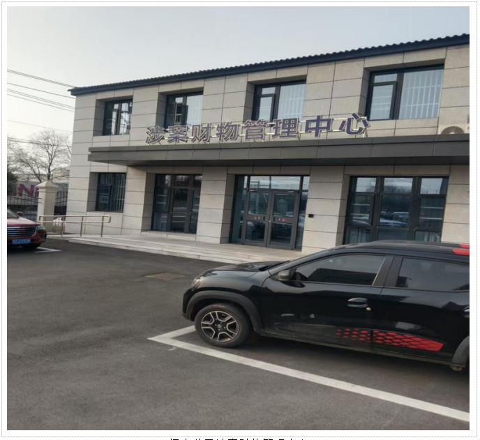 民警工作闪光茫不辞劳苦为人民