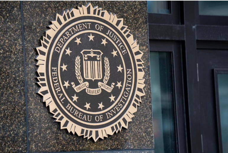 遭假官员诈骗 美国民众2025年损失近8亿美元