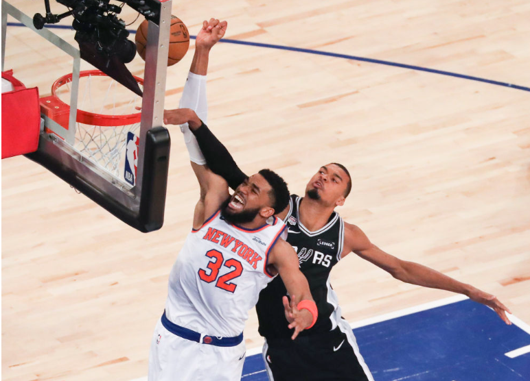 纽约尼克斯队获得2025-2026赛季美职篮（NBA）总冠军