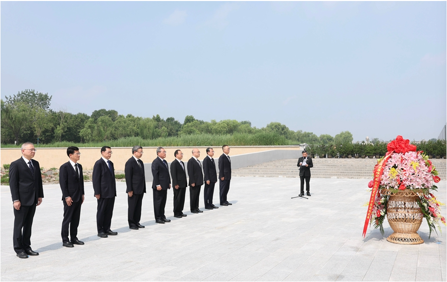 李强在河北唐山调研慰问时强调 持续提升防灾减灾救灾能力 切实保障人民群众生命财产安全