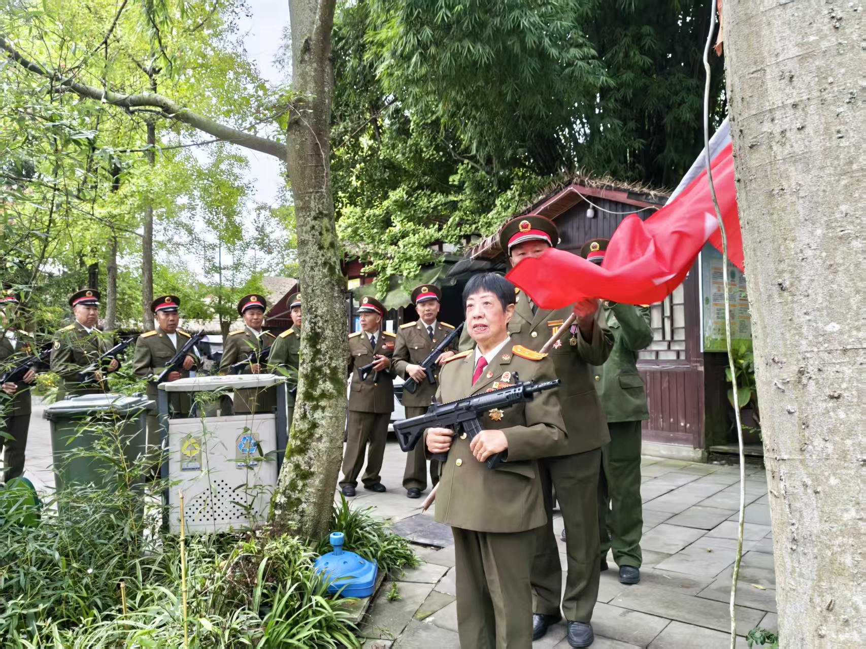 光影颂华诞 公益普新章 石羊电影村影视嘉年华暨关爱留守儿童AI短剧开机仪式隆重举行