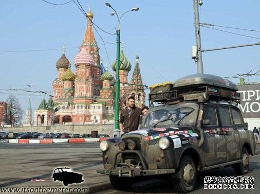 英三男子自驾游全球 躲过塔利班掉进过冰洞(图)