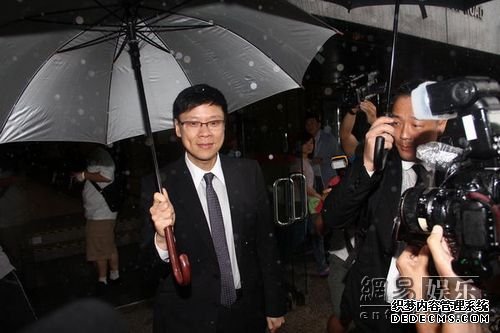 陈志云新书收30万赞助 点名艺人出席宣传
