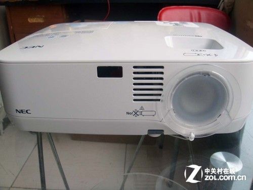 环保节能 NEC NP630C投影机售12000元 