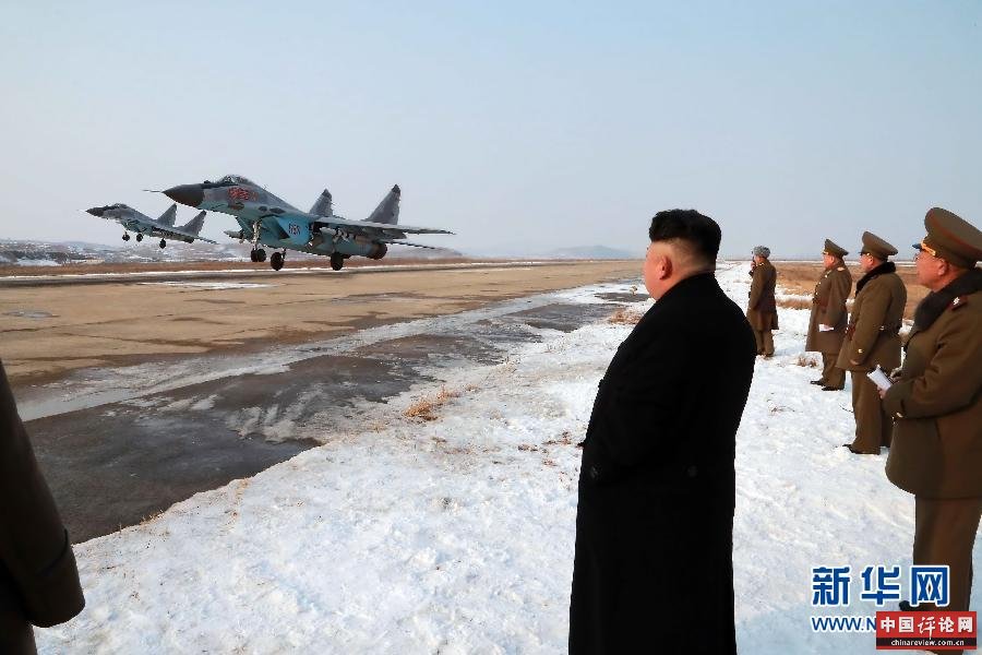 （锐视角）（2）金正恩指导航空与防空军飞行战斗训练
