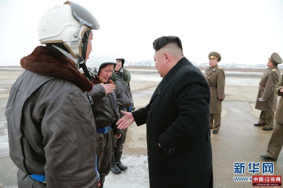 （锐视角）（4）金正恩指导航空与防空军飞行战斗训练