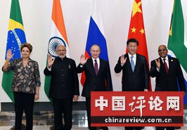 习近平出席金砖领导人非正式会晤