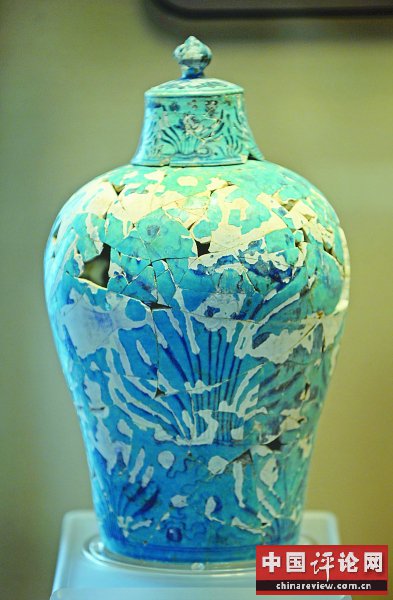 中国瓷器再出海，难题如何解