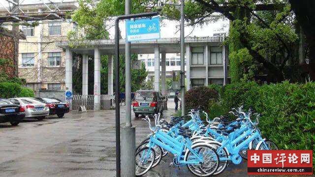 不少地方都在设置“电子围栏”，但如果“电子围栏”不足，其实就是将“无桩”变成了“有桩”