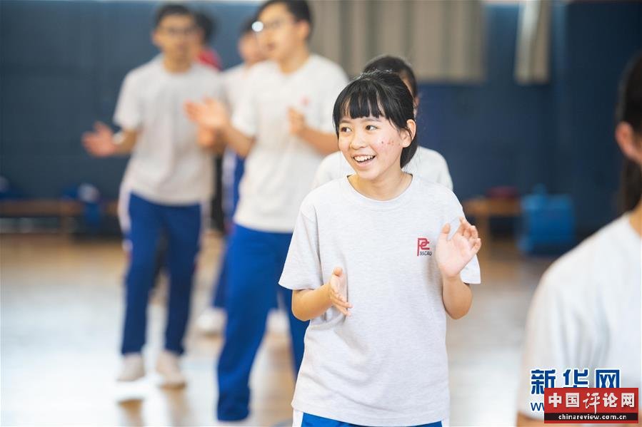 （澳门回归20周年·通讯·图文互动）（5）背靠祖国支持，发挥澳门所长——回归20年澳门与内地共享发展机遇
